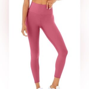 Alo yoga 7/8 high waisted airlift leggings.